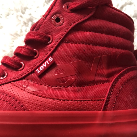 💕Levi’s high tops 💕 - Picture 6 of 7
